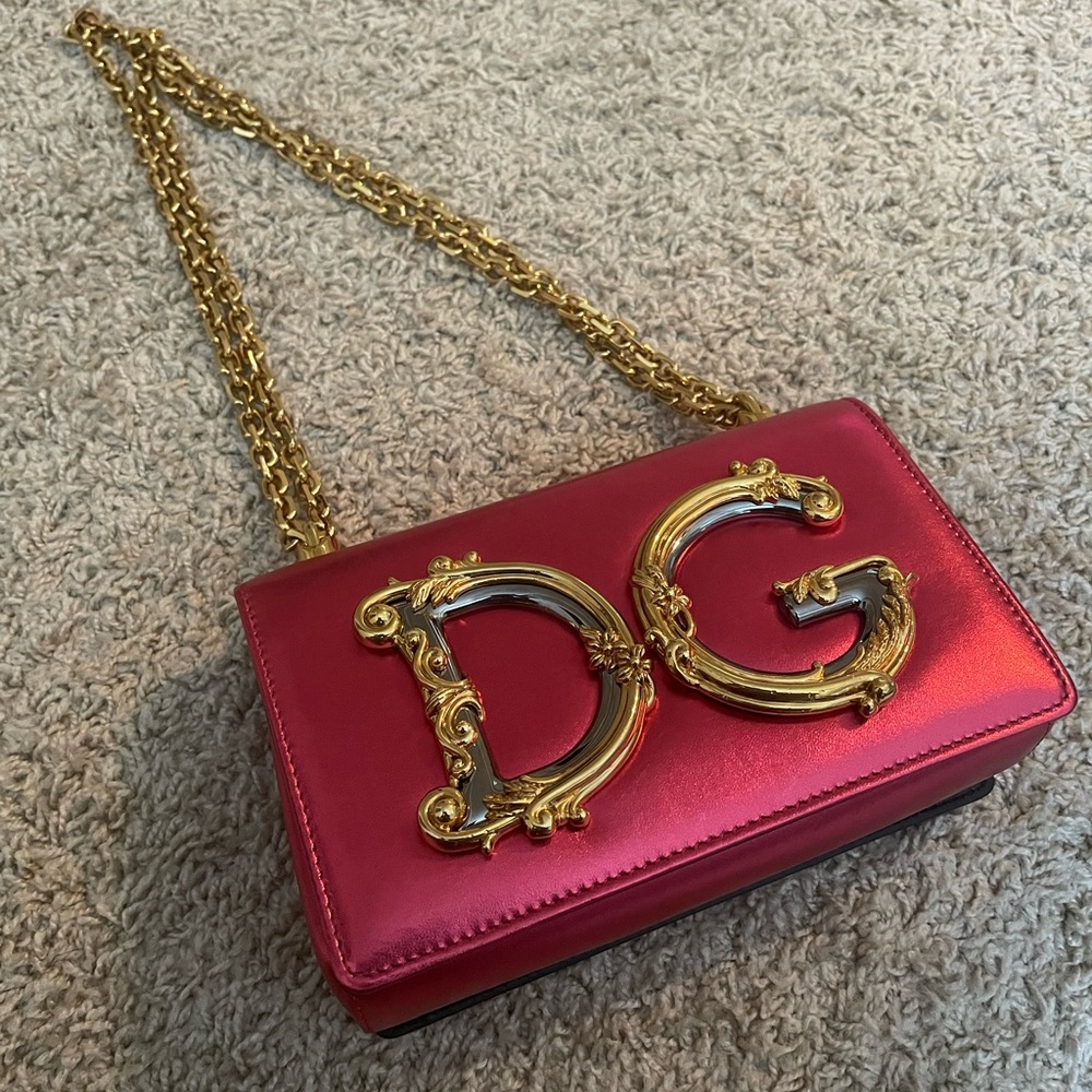 Beautiful Barely Used Dolce and Gabbana Bag!